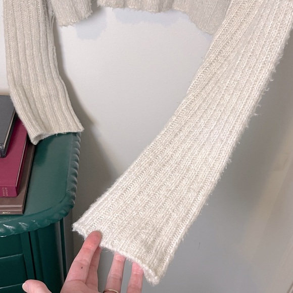 Xirena Wool Cashmere Blend Light Gray Ribbed Mock Neck Boxy Sweater Sz S - Picture 5 of 9